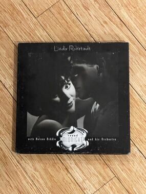 Linda Ronstadt - Round Midnight 3xCassette Box Set jazz pop